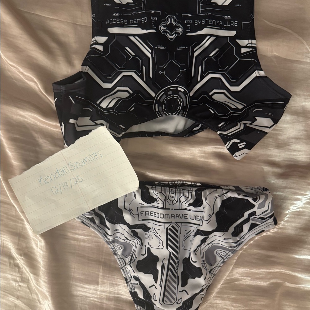 Freedom Rave Wear Set